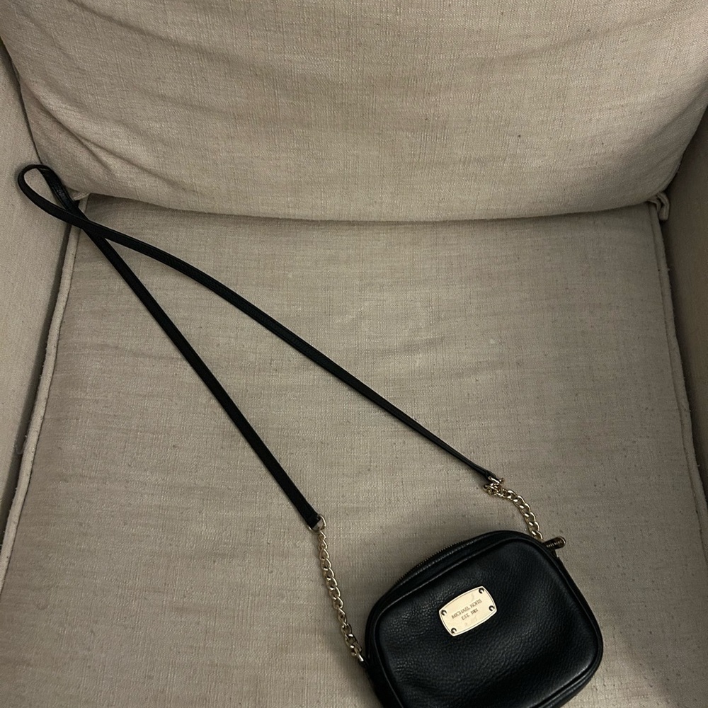 Small Michael Kors Black Leather Crossbody Bag